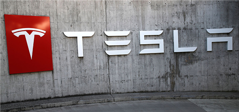 How Tesla Defied the EV Industry